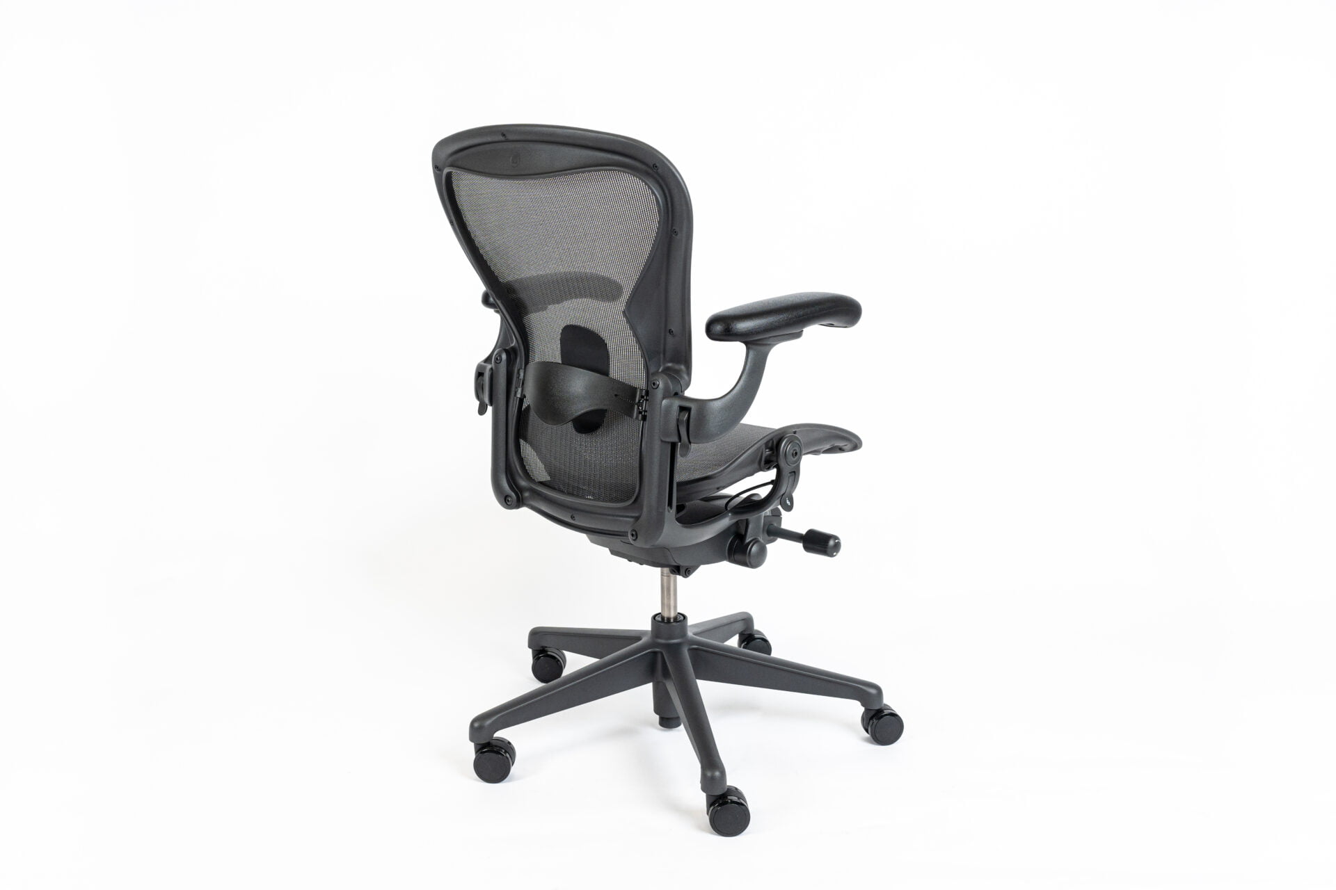 Herman Miller | Model: Aeron Remaster | Color: Graphite | Office Chairs left back side