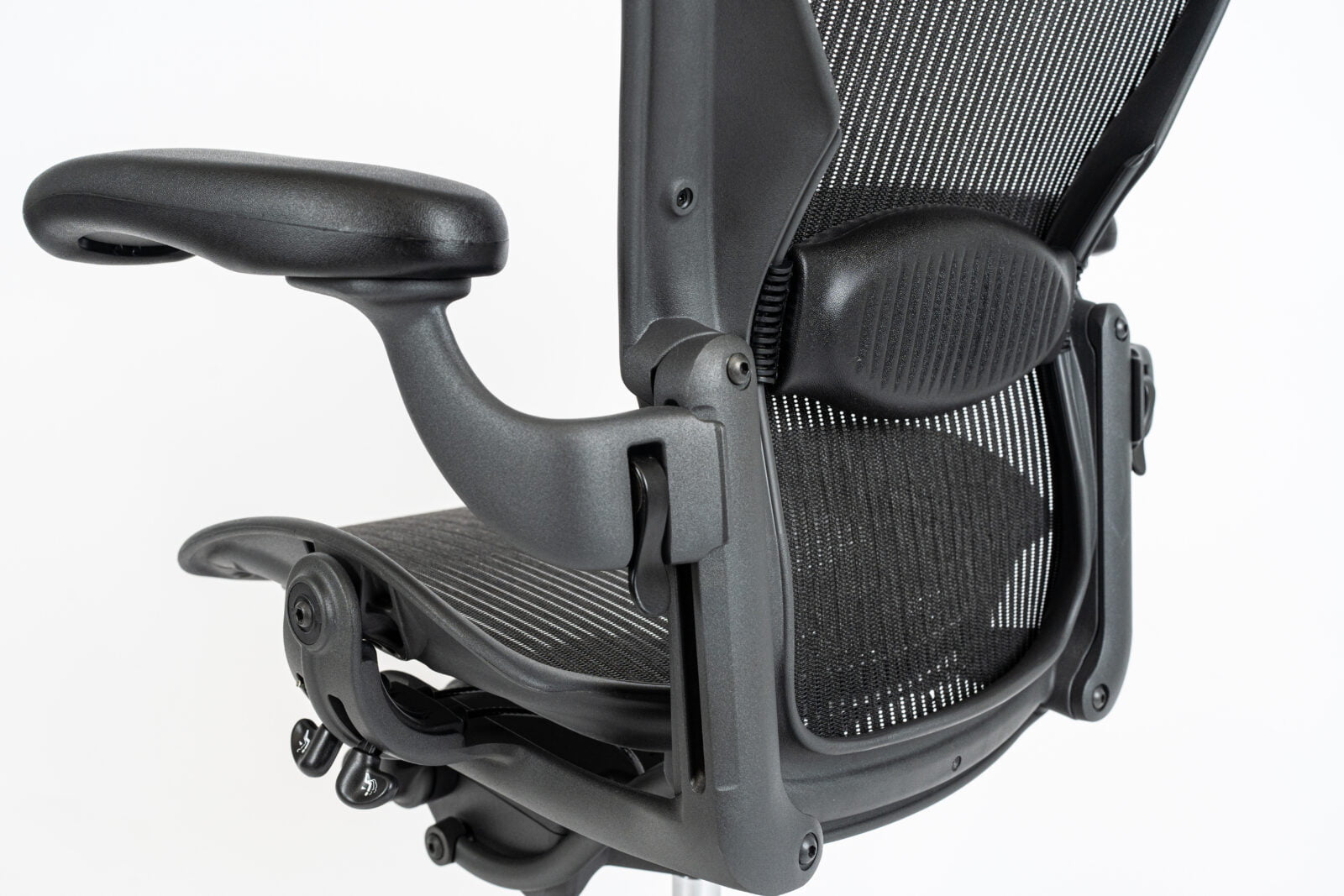 Herman Miller | Model: Aeron Classic | Refurbished backside