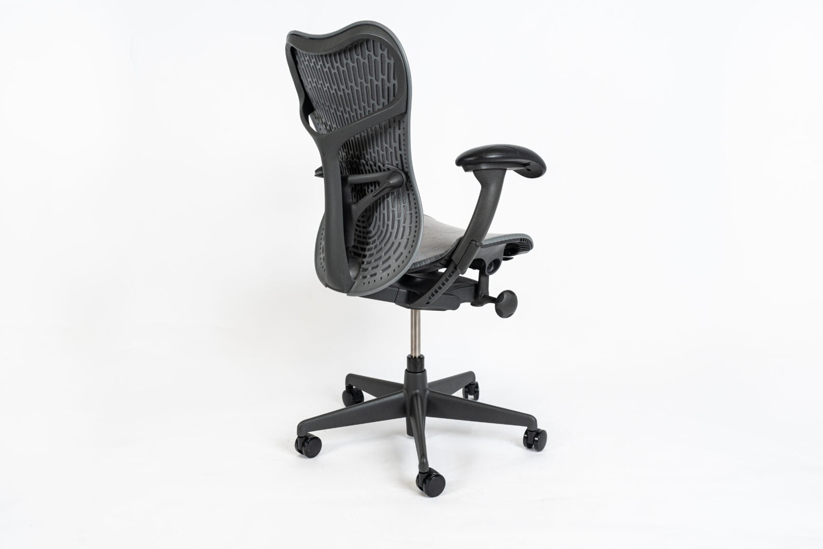 Herman Miller | Model: Mirra 2 | Color Gray Office Chair back