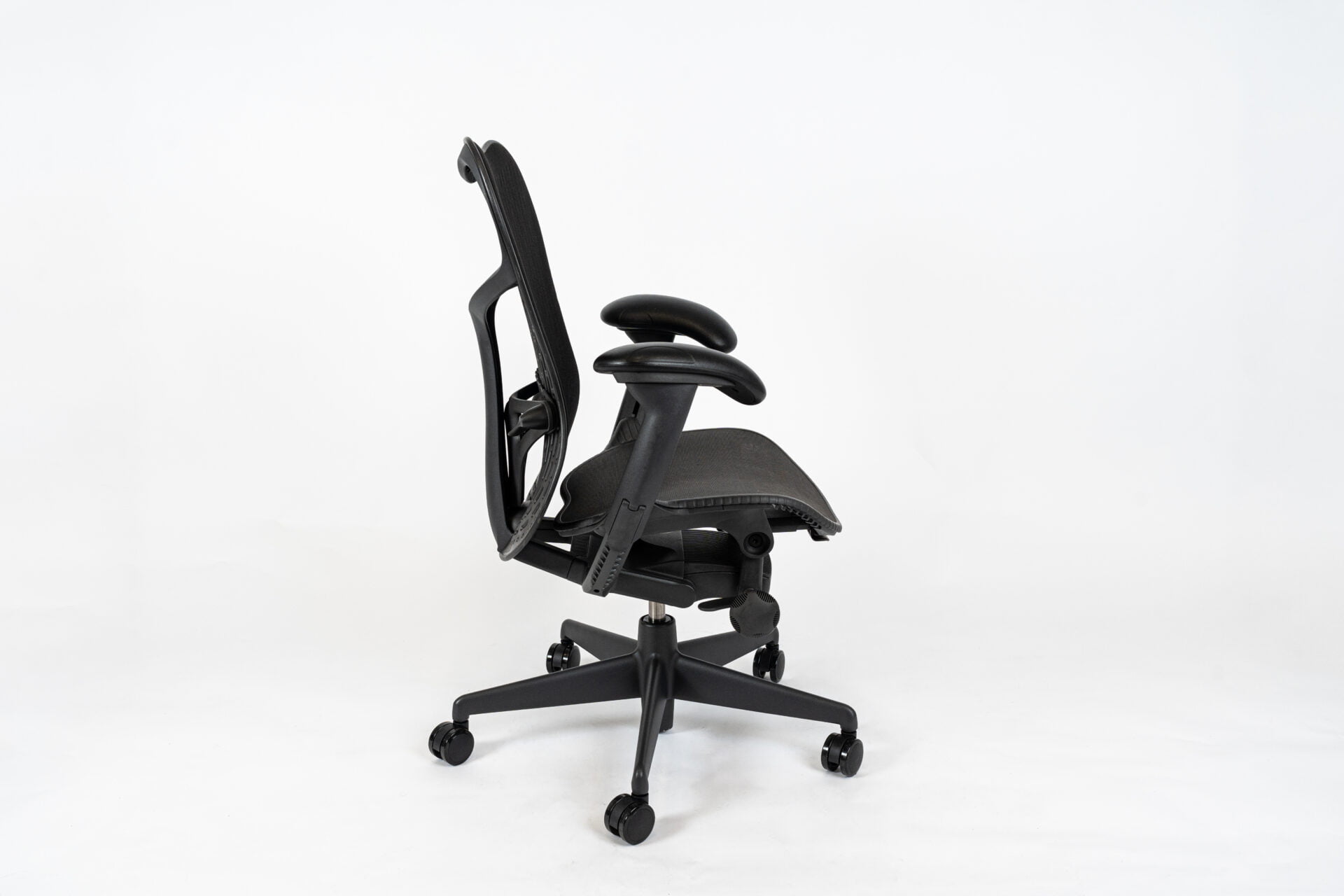 Herman Miller | Model: Mirra 2 | Color: Black Office Chair side