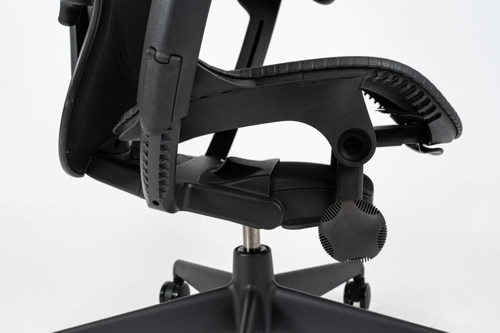 Herman Miller | Model: Mirra 2 | Color: Black Office Chair armrest