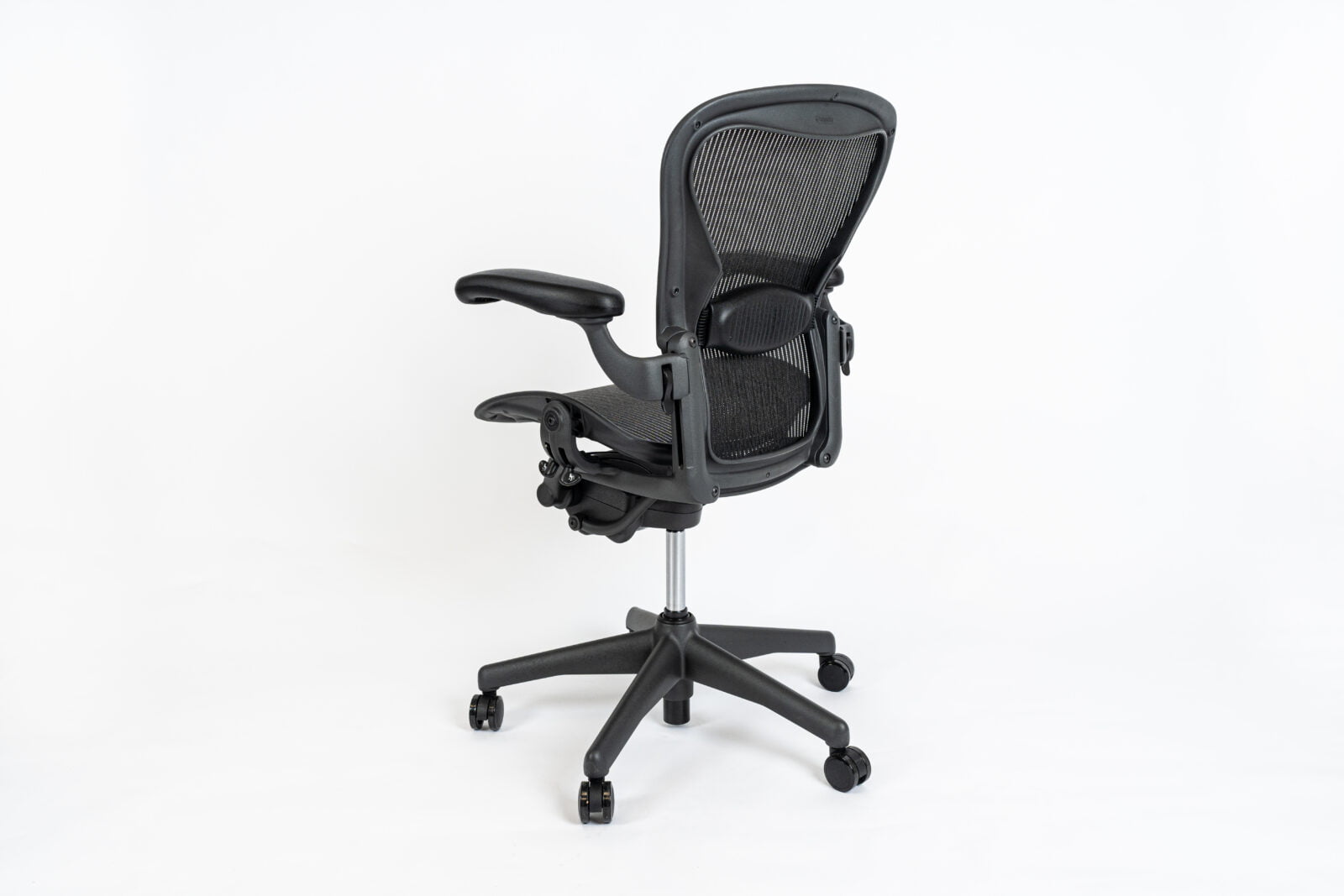 Herman Miller | Model: Aeron Classic | Refurbished right face