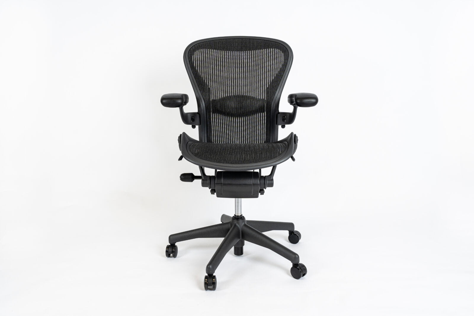 Herman Miller | Model: Aeron Classic | Refurbished front face