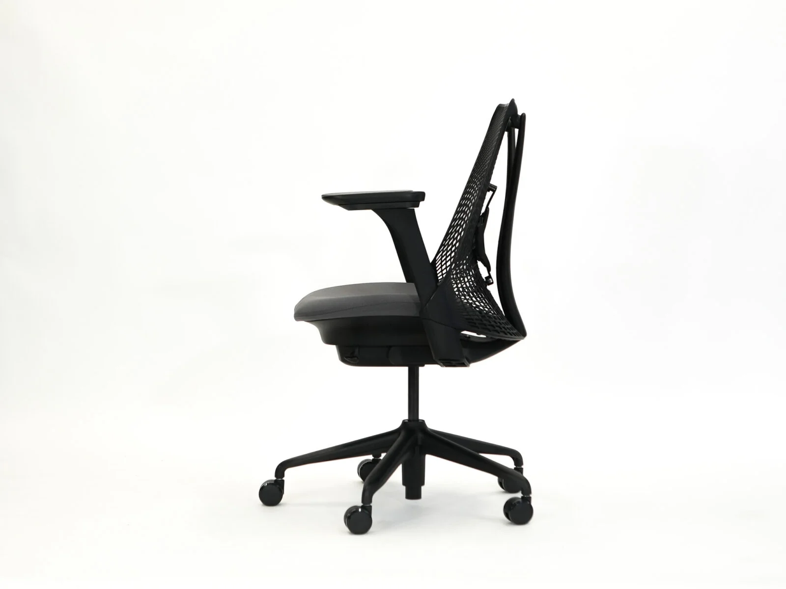 Herman Miller | Model: Sayl | Refurbished side