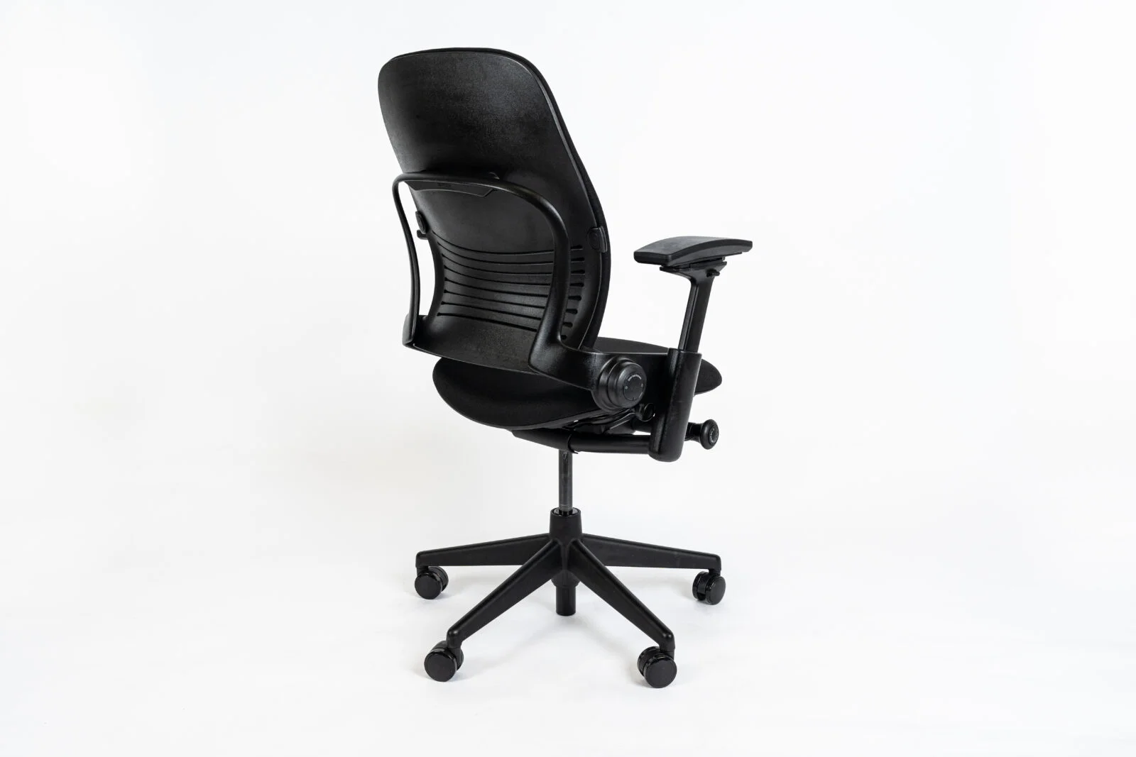 SteelCase Leap | Model: Leap V2 |Color: Black | Refurbished half back