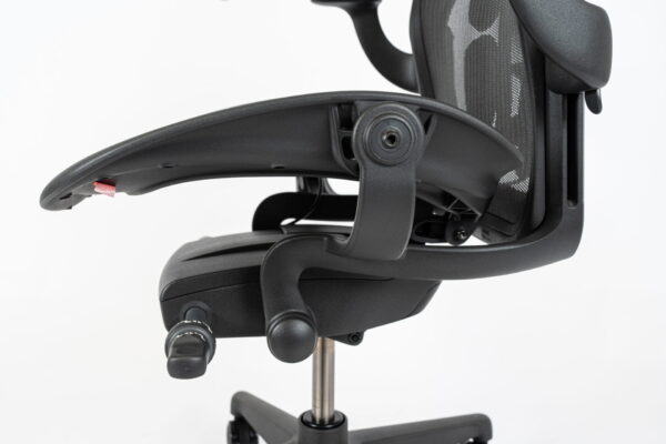 Herman Miller | Model: Aeron Remastered With Posture-Fit | Color: Graphite | Office Chair - Image 18