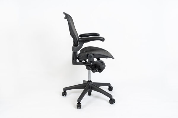 Herman Miller | Model: Aeron Classic | Color:Graphite| Refurbished Office Chair - Image 4
